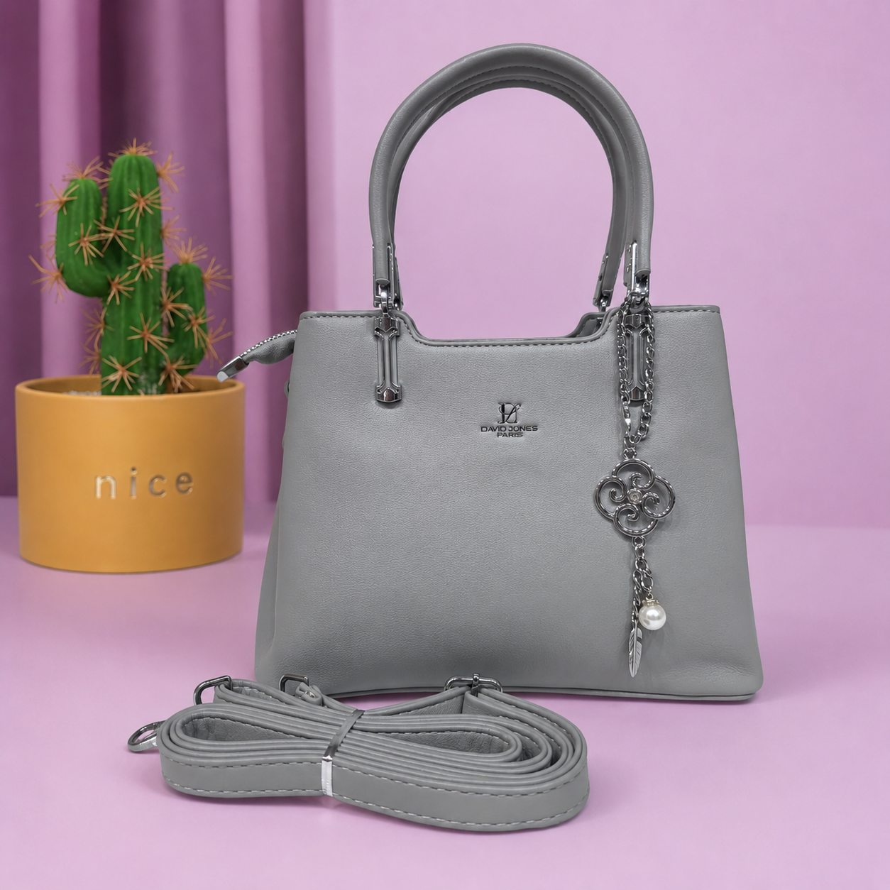 Graceful Everyday Handbag